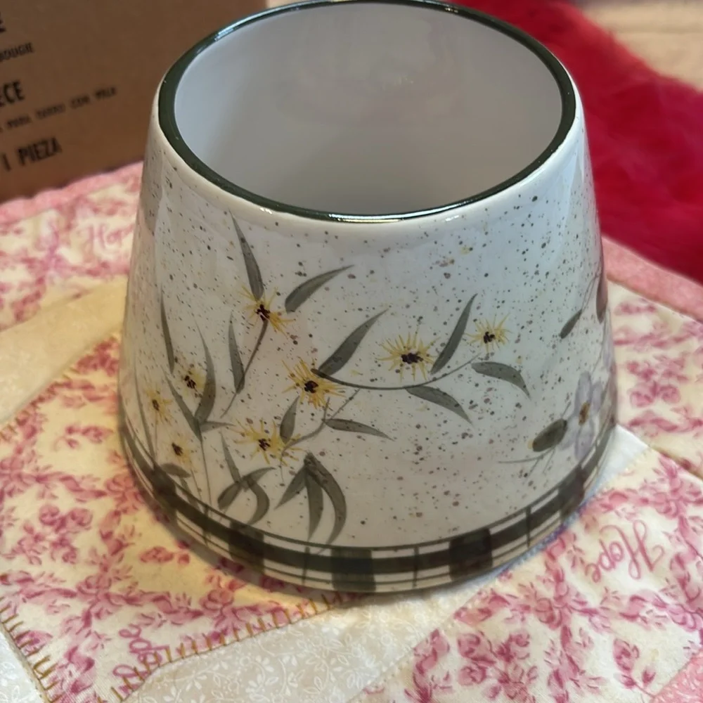 Home Interiors Butterfly Country Green Candle Shade V-13820 NWT Ceramic